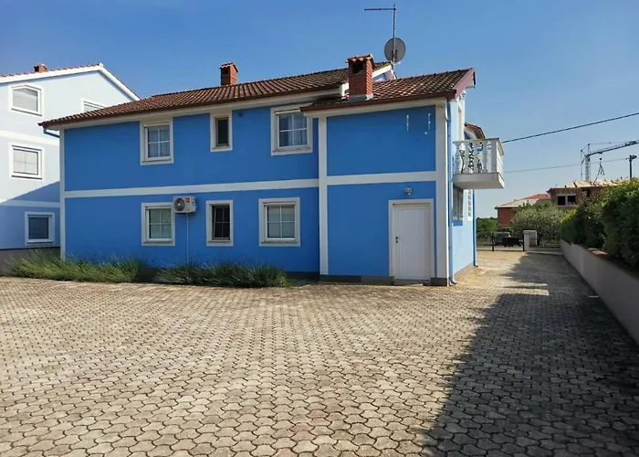 Toni Lägenhet Poreč