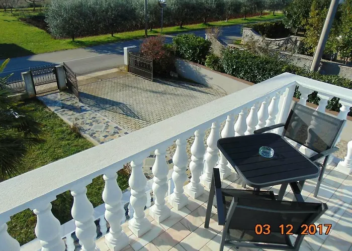 Lägenhet Toni Poreč